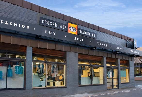Used clothing stores near me Online clothing stores
