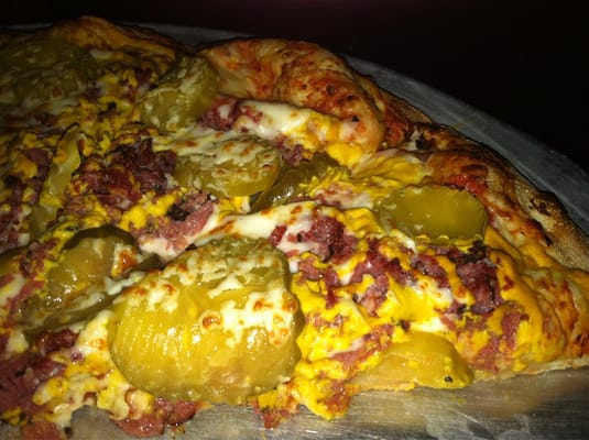 Pastrami Pizza