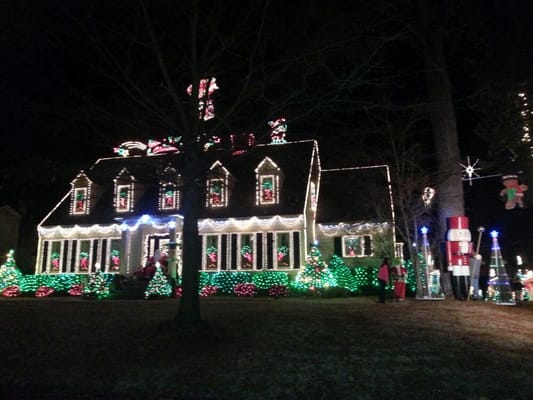 horseshoe trail christmas lights display local flavor horseshoe trail christmas lights display local flavor