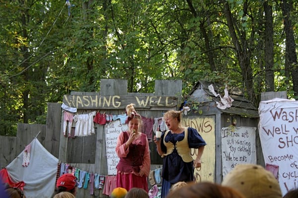 washing well wenches