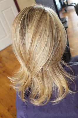 Bleach Blonde Hair With Highlights And Lowlights Images & Pictures ... Bleach Blonde Hair With Highlights And Lowlights Images & Pictures ...