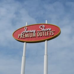 burberry outlet jersey shore